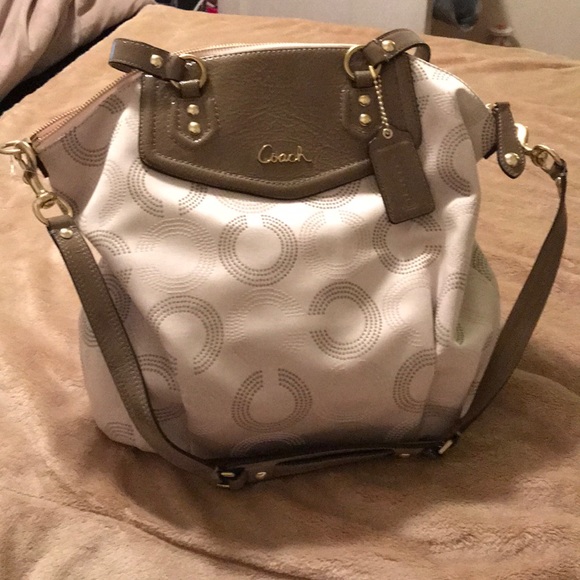 Coach Handbags - Coach purse